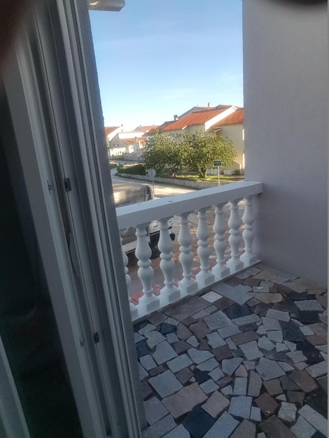 Apartments Megi Biograd Na Moru Zewnętrze zdjęcie