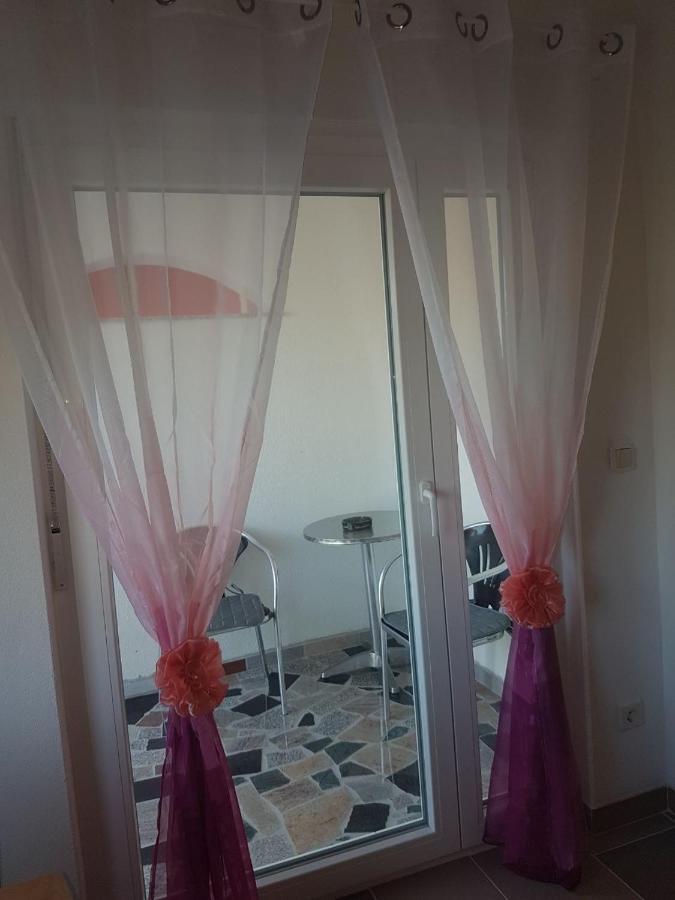 Apartments Megi Biograd Na Moru Zewnętrze zdjęcie