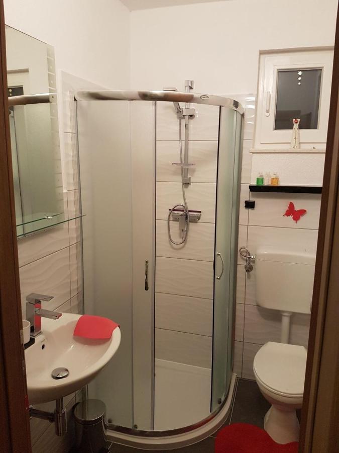 Apartments Megi Biograd Na Moru Zewnętrze zdjęcie